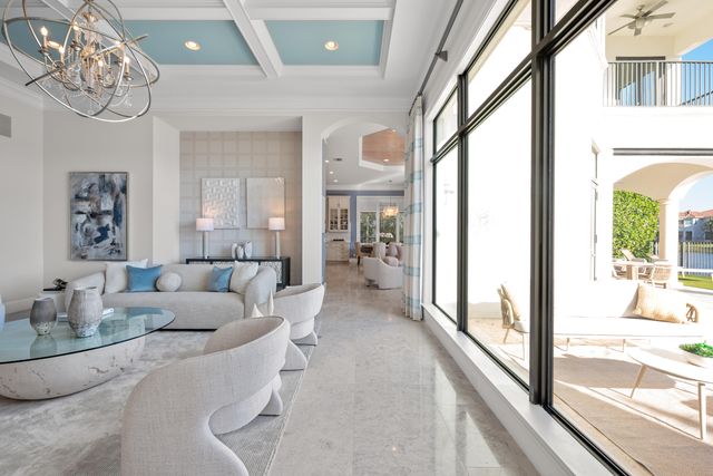 17567 Cadena Drive, Boca Raton, FL 33496