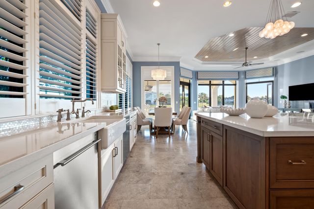 17567 Cadena Drive, Boca Raton, FL 33496