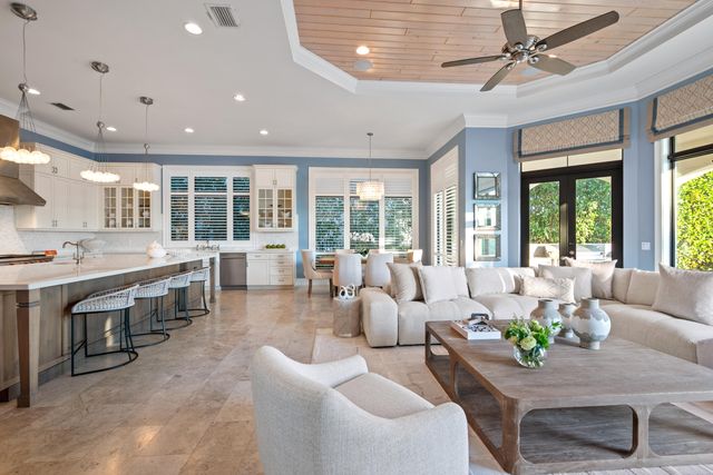 17567 Cadena Drive, Boca Raton, FL 33496