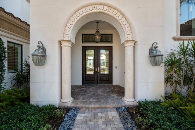 17567 Cadena Drive, Boca Raton, FL 33496