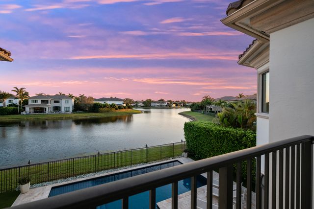 17567 Cadena Drive, Boca Raton, FL 33496