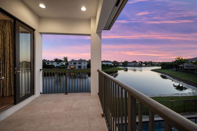 17567 Cadena Drive, Boca Raton, FL 33496