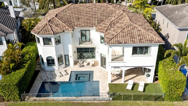 17567 Cadena Drive, Boca Raton, FL 33496