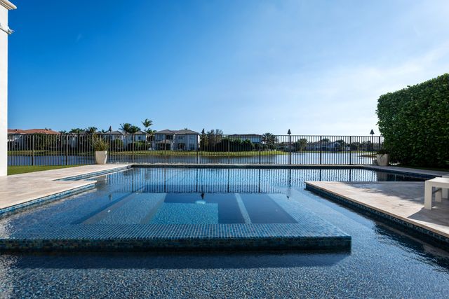 17567 Cadena Drive, Boca Raton, FL 33496