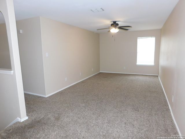 9013 Barkwood, Universal City, TX 78148