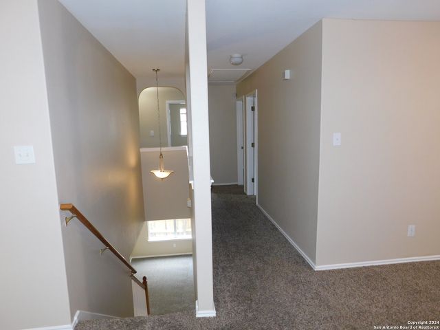 9013 Barkwood, Universal City, TX 78148