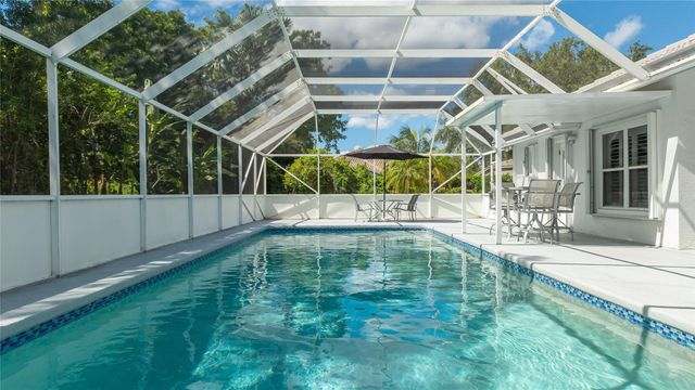 1400 NW 102nd Dr, Coral Springs, FL 33071