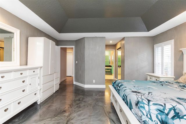1400 NW 102nd Dr, Coral Springs, FL 33071