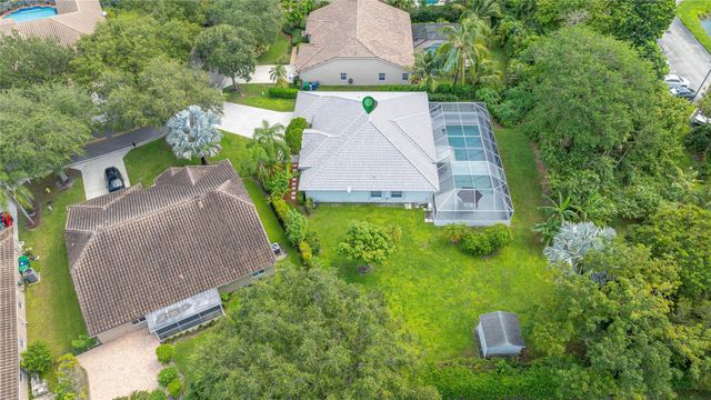 1400 NW 102nd Dr, Coral Springs, FL 33071