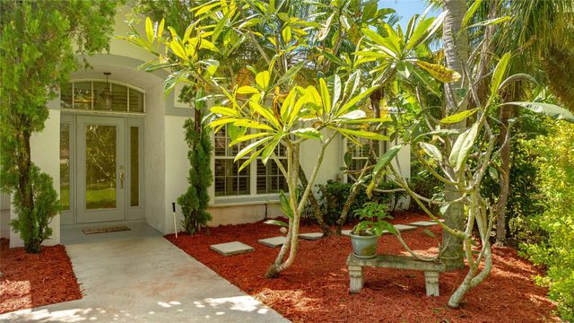 1400 NW 102nd Dr, Coral Springs, FL 33071