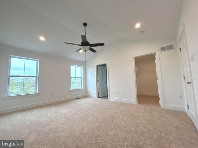 114 HIGHER ROCK CT, North Wales, PA 19454