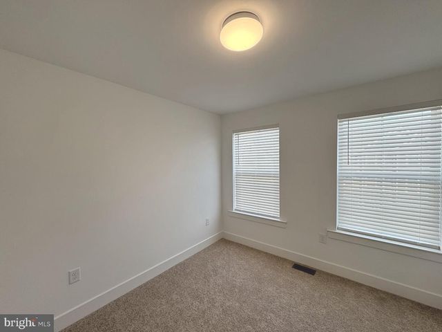 114 HIGHER ROCK CT, North Wales, PA 19454