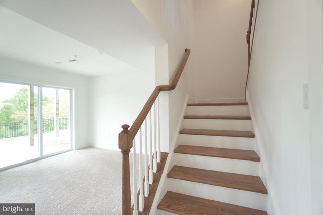 114 HIGHER ROCK CT, North Wales, PA 19454