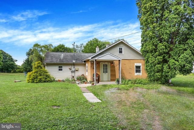 977 LAUDERMILCH RD, Palmyra, PA 17078