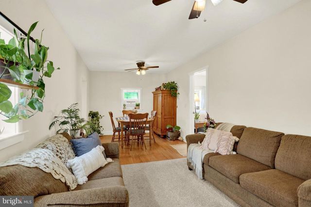 977 LAUDERMILCH RD, Palmyra, PA 17078