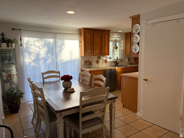 2544 E PROMENADE DR, Cottonwood Heights, UT 84121