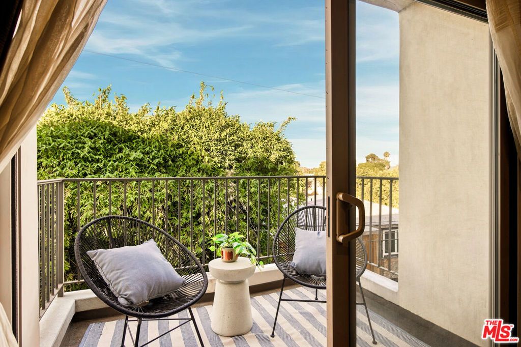 2486 S Centinela Avenue 303, Los Angeles, CA 90064 — photo 3