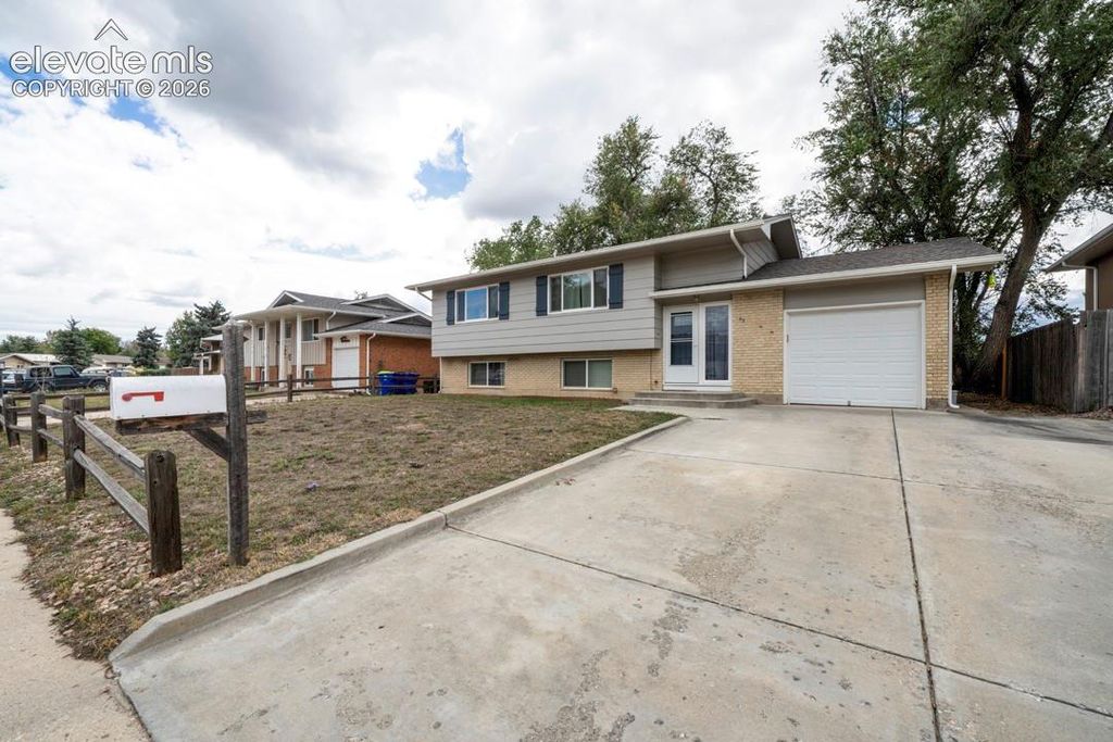 45 Watson Boulevard, Colorado Springs, CO 80911 — photo 2