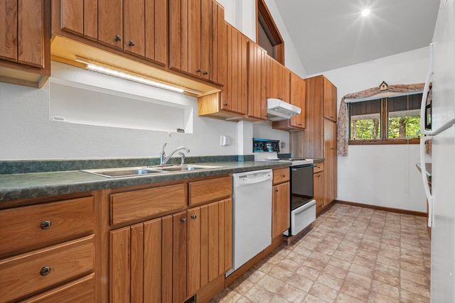 N6235 9TH AVENUE, Plainfield, WI 54966
