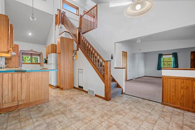 N6235 9TH AVENUE, Plainfield, WI 54966