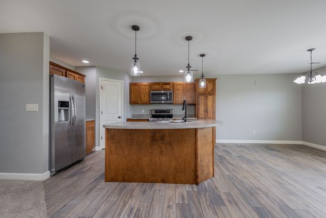 5910 EAGLE LAKE DR, Ashland, MO 65010