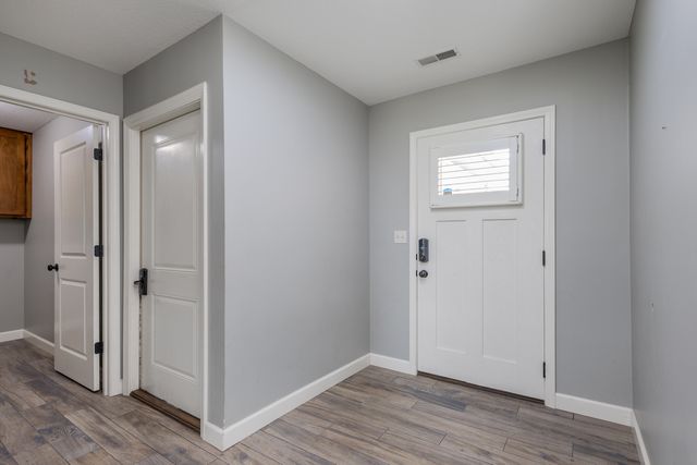 5910 EAGLE LAKE DR, Ashland, MO 65010