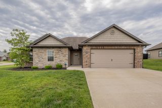 5910 EAGLE LAKE DR, Ashland, MO 65010