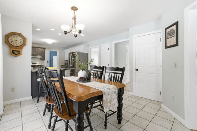 260 Church Road, Pembroke, NH 03275