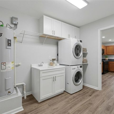 424 Baker Circle, Ames, TX 77575