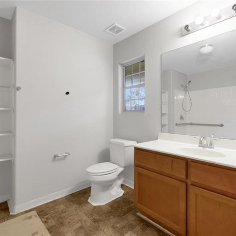 424 Baker Circle, Ames, TX 77575