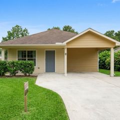 424 Baker Circle, Ames, TX 77575