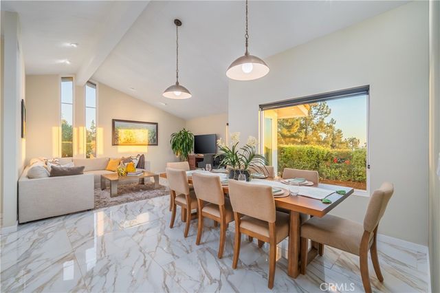 2817 N Mountain, Claremont, CA 91711