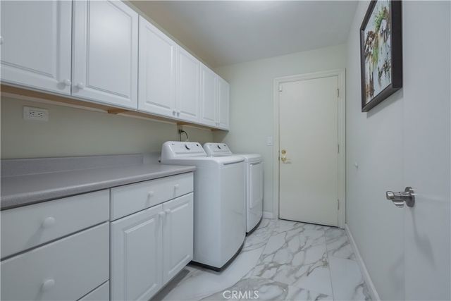 2817 N Mountain, Claremont, CA 91711