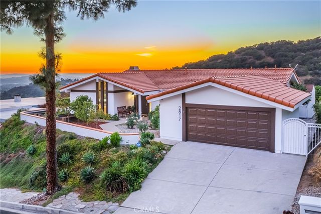 2817 N Mountain, Claremont, CA 91711