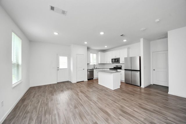 1325 Grass Bend Drive, Katy, TX 77493