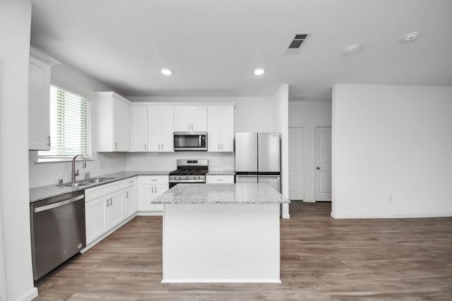1325 Grass Bend Drive, Katy, TX 77493