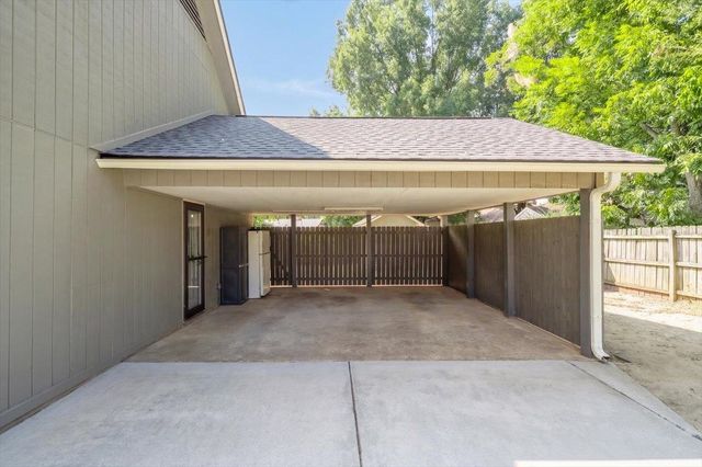 7859 LINDA JOYCE DR, Bartlett, TN 38133