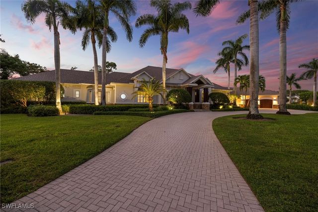 707 Hickory RD, Naples, FL 34108
