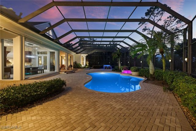 707 Hickory RD, Naples, FL 34108