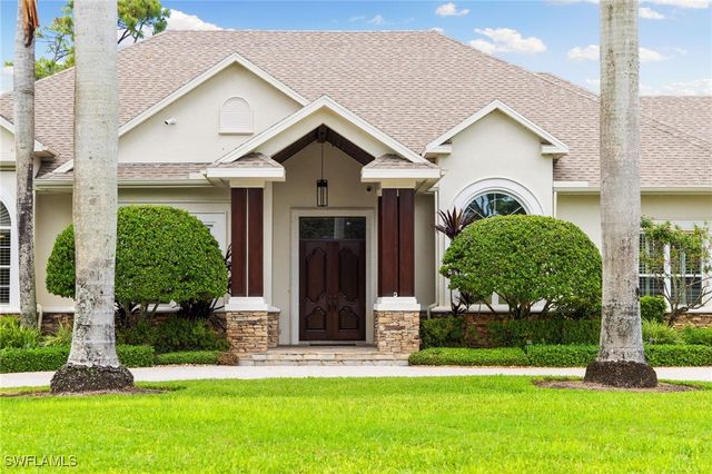 707 Hickory RD, Naples, FL 34108