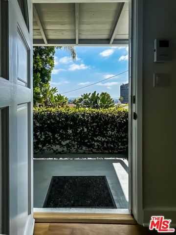 1233 Ozeta Terrace, Los Angeles, CA 90069