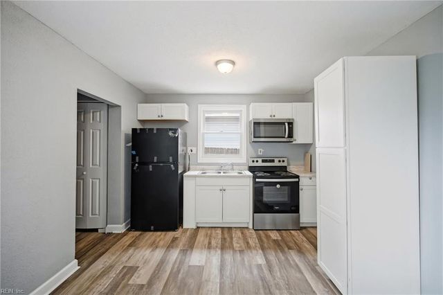 620 Delaware AVE, Hampton, VA 23661