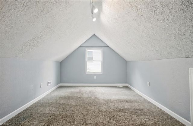 620 Delaware AVE, Hampton, VA 23661