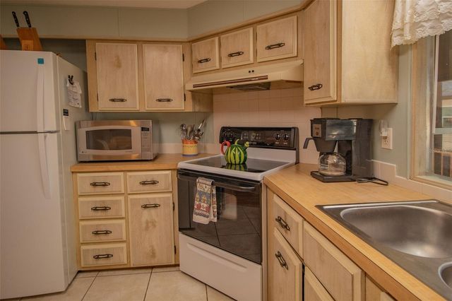 9141 SALISBURY DRIVE, Brooksville, FL 34613