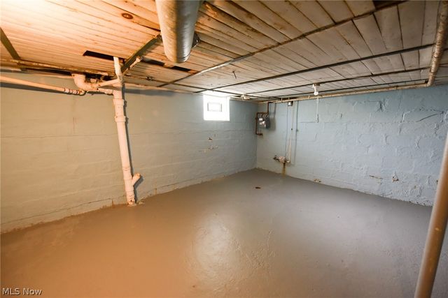 761 E Crosier Street, Akron, OH 44306