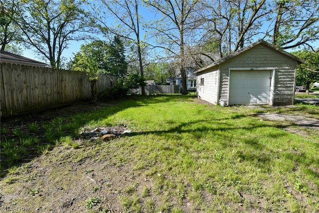 761 E Crosier Street, Akron, OH 44306