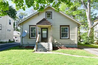 761 E Crosier Street, Akron, OH 44306