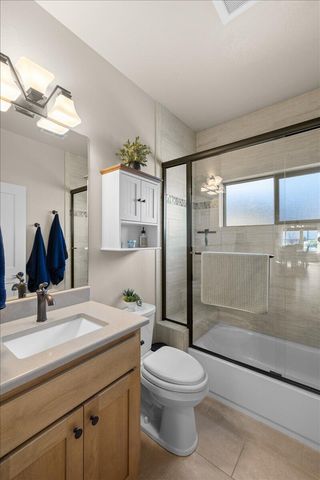 1835 Plateau Drive, Medford, OR 97504