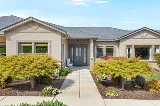 1835 Plateau Drive, Medford, OR 97504