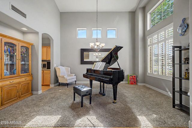 2087 W REMINGTON Drive, Chandler, AZ 85286